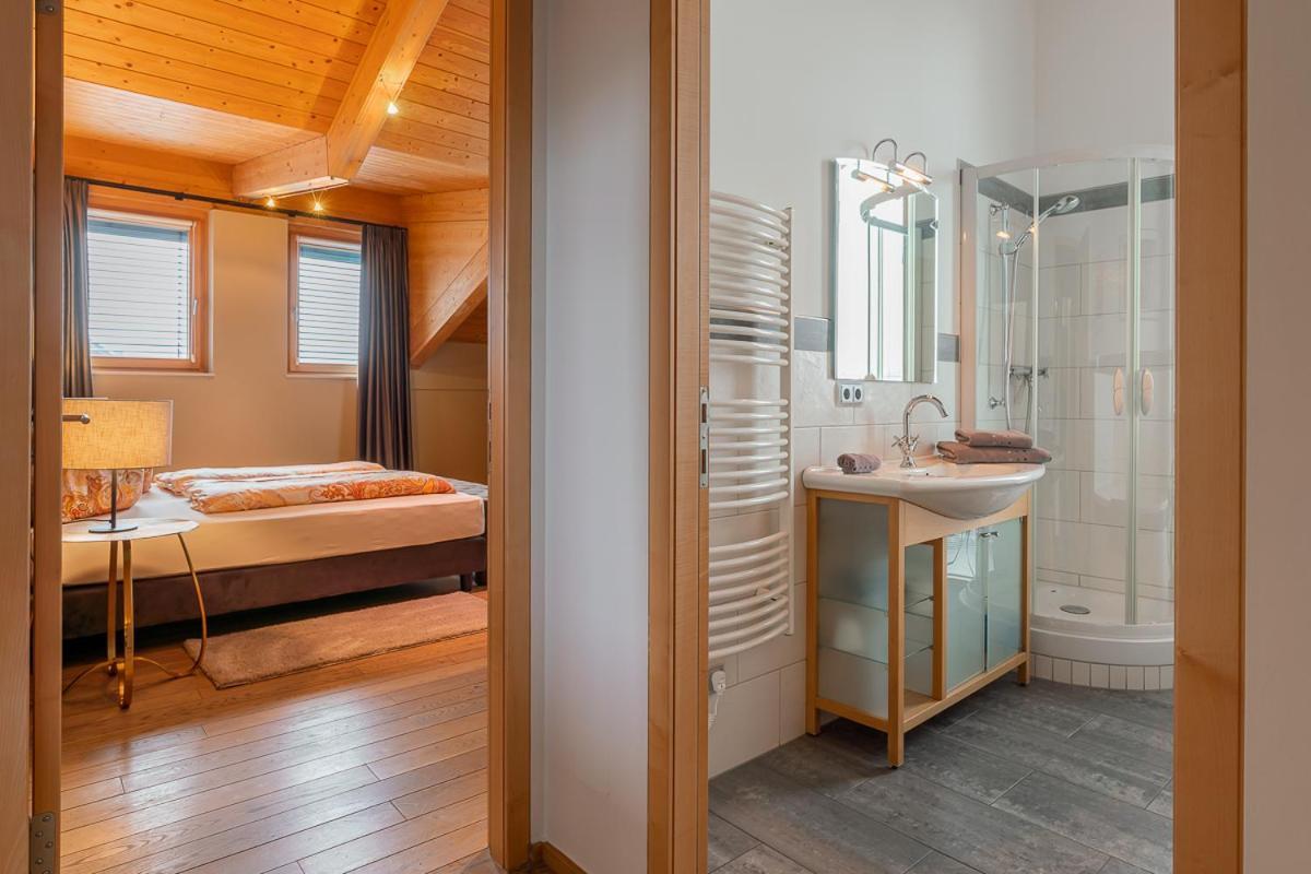 Ski Dome Apartments-Apartment Viva & Heaven Holiday Chalet Apartment
